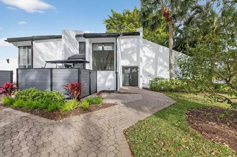 3207 Bridgewood Drive Boca Raton FL 33434