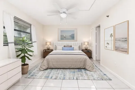 9220 Sw 14th Street Boca Raton FL 33428
