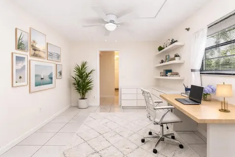 9220 Sw 14th Street Boca Raton FL 33428
