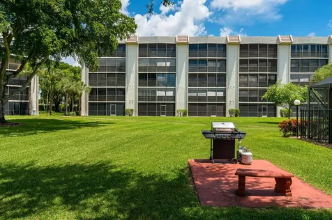 9220 Sw 14th Street Boca Raton FL 33428