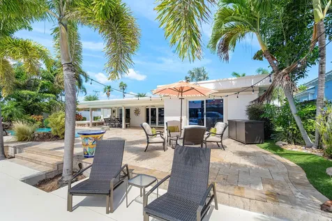 2330 NE 48th Street Lighthouse Point FL 33064