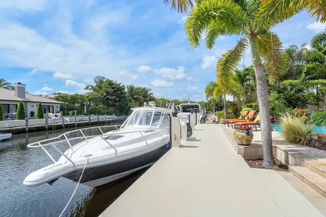 2330 NE 48th Street Lighthouse Point FL 33064