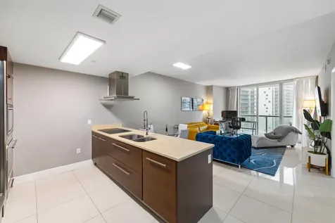 485 Brickell Avenue Miami FL 33131