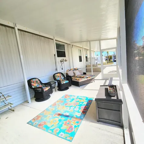 15 Alta Loma Port Saint Lucie FL 34952