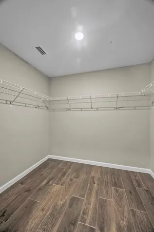 574 NW Bayshore Boulevard Port Saint Lucie FL 34983