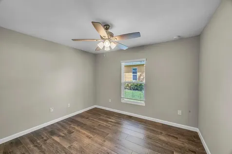 574 NW Bayshore Boulevard Port Saint Lucie FL 34983