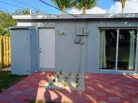 1712 N 26th Avenue Hollywood FL 33020
