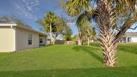 594 Bayharbor Terrace Sebastian FL 32958