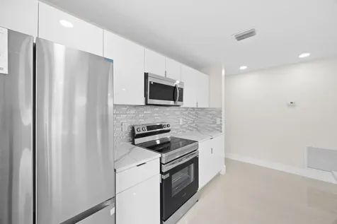 5664 Boynton Crescent Boynton Beach FL 33437