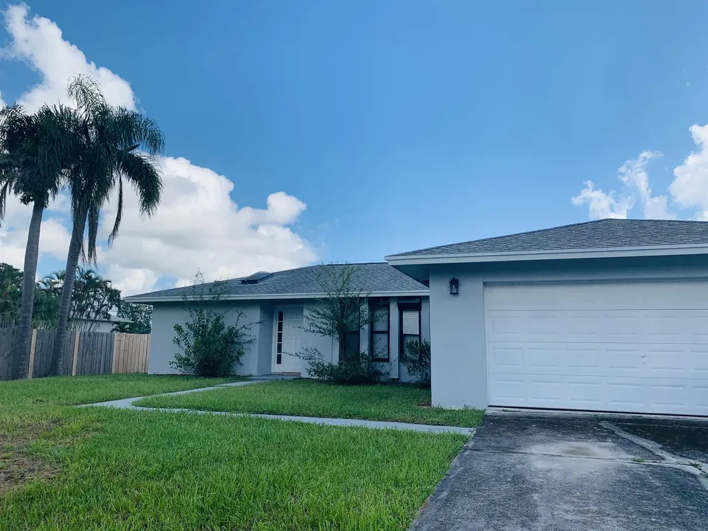 1191 SE Sabina Lane Port Saint Lucie FL 34983