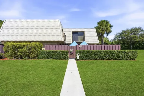 5003 50th Way West Palm Beach FL 33409