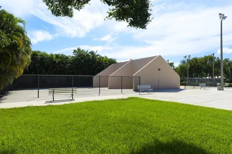 5003 50th Way West Palm Beach FL 33409
