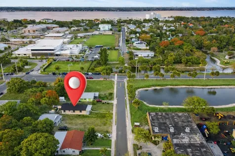 712 Se Bayou Avenue Stuart FL 34994
