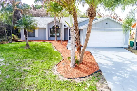 2482 Sw Avondale Street Port Saint Lucie FL 34984