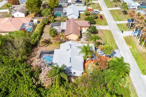 2482 Sw Avondale Street Port Saint Lucie FL 34984