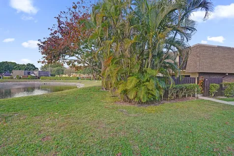 2889 Sw 22nd Circle Delray Beach FL 33445