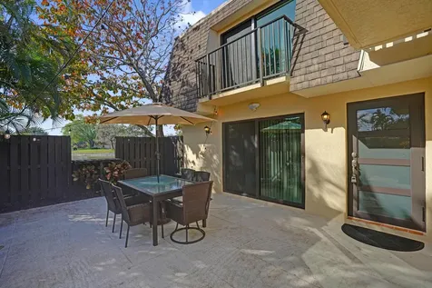 2889 Sw 22nd Circle Delray Beach FL 33445