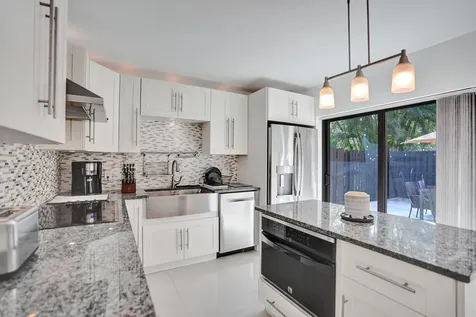 2889 Sw 22nd Circle Delray Beach FL 33445