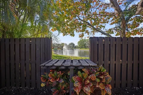 2889 Sw 22nd Circle Delray Beach FL 33445