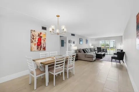 2054 Exeter C Boca Raton FL 33434