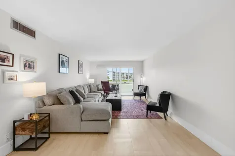 2054 Exeter C Boca Raton FL 33434