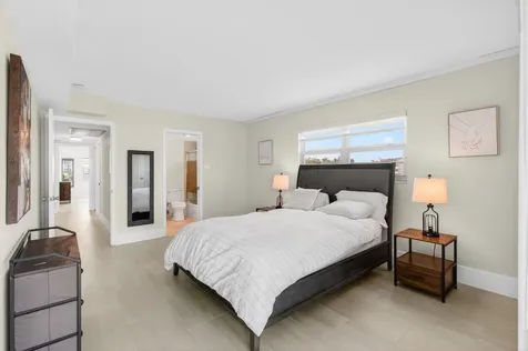 2054 Exeter C Boca Raton FL 33434