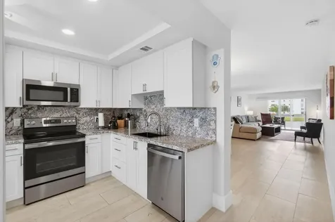 2054 Exeter C Boca Raton FL 33434