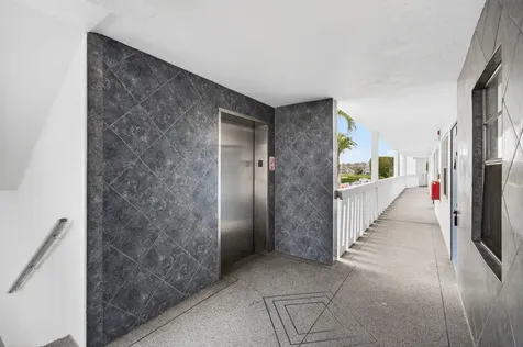 2054 Exeter C Boca Raton FL 33434