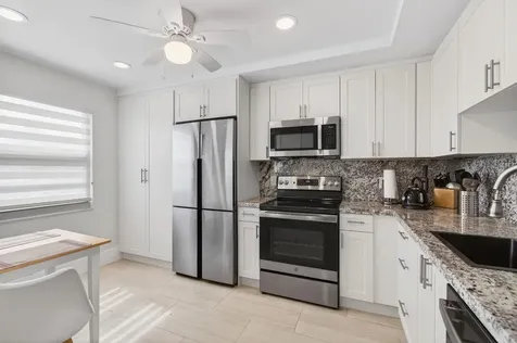 2054 Exeter C Boca Raton FL 33434