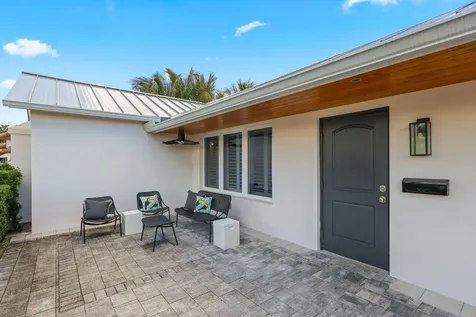 4141 Ne 22nd Terrace Lighthouse Point FL 33064