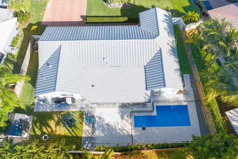 4141 Ne 22nd Terrace Lighthouse Point FL 33064