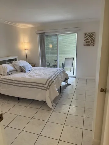 2616 N Gardens Drive Lake Worth FL 33461