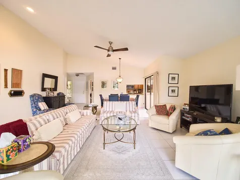 6974 Touchstone Circle Palm Beach Gardens FL 33418
