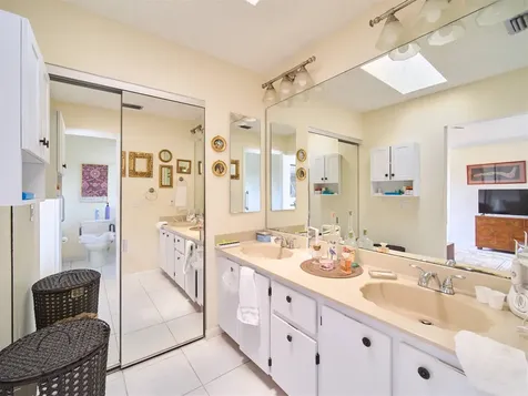 6974 Touchstone Circle Palm Beach Gardens FL 33418