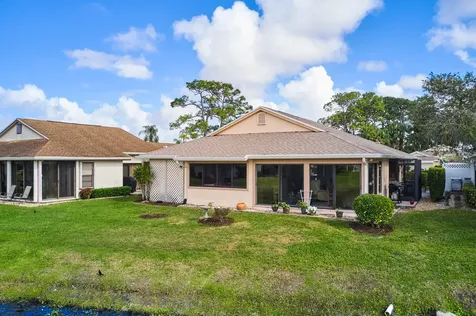 6974 Touchstone Circle Palm Beach Gardens FL 33418