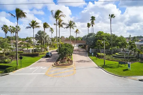 6974 Touchstone Circle Palm Beach Gardens FL 33418