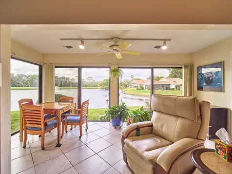6974 Touchstone Circle Palm Beach Gardens FL 33418