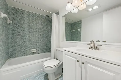 98 Ventnor Deerfield Beach FL 33442