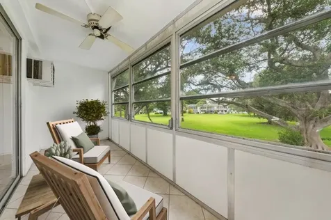 98 Ventnor Deerfield Beach FL 33442