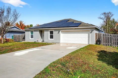 225 Sw Statler Avenue Port Saint Lucie FL 34984