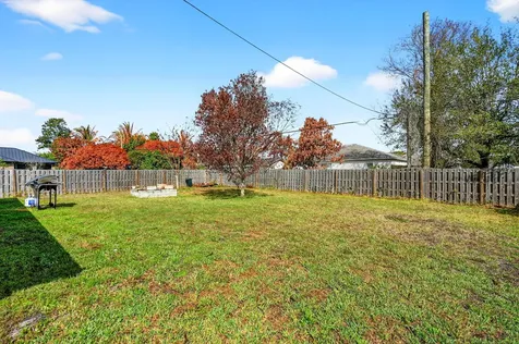 225 Sw Statler Avenue Port Saint Lucie FL 34984
