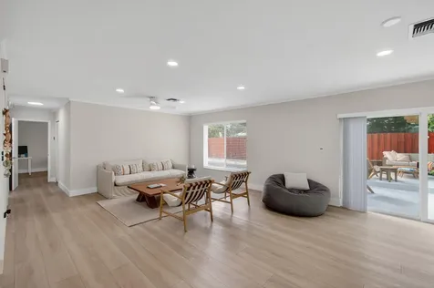802 Mallard Drive Delray Beach FL 33444