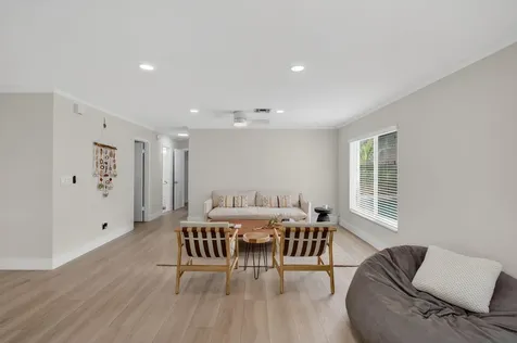 802 Mallard Drive Delray Beach FL 33444
