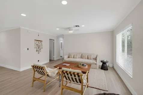 802 Mallard Drive Delray Beach FL 33444