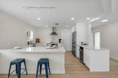 802 Mallard Drive Delray Beach FL 33444