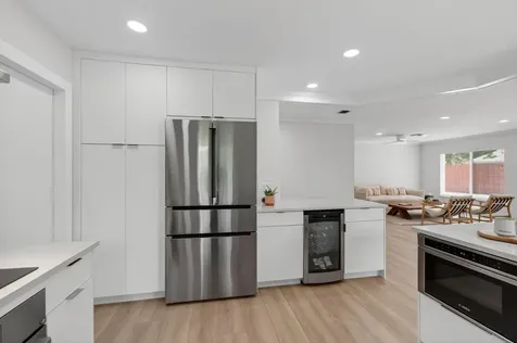 802 Mallard Drive Delray Beach FL 33444