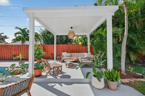 802 Mallard Drive Delray Beach FL 33444