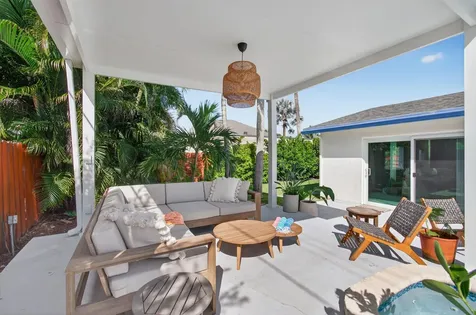 802 Mallard Drive Delray Beach FL 33444