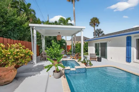 802 Mallard Drive Delray Beach FL 33444