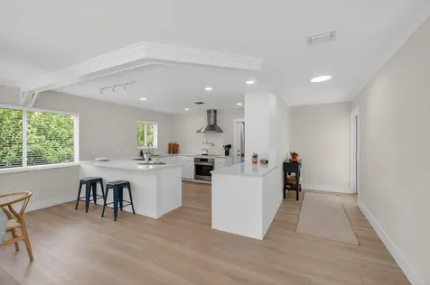 802 Mallard Drive Delray Beach FL 33444